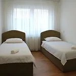 Triple A * Saraybosna