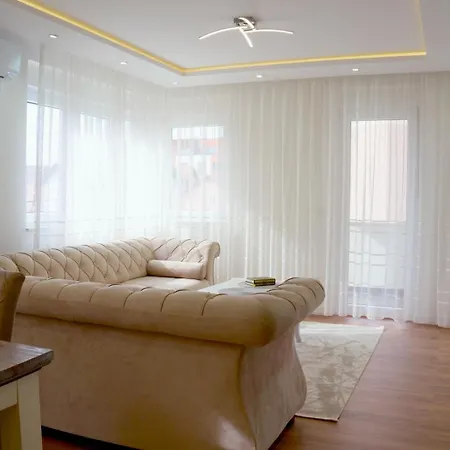 Triple A Apartmán *