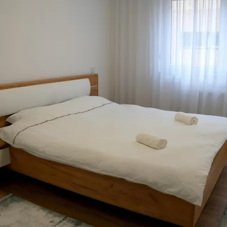 Triple A Apartmán *